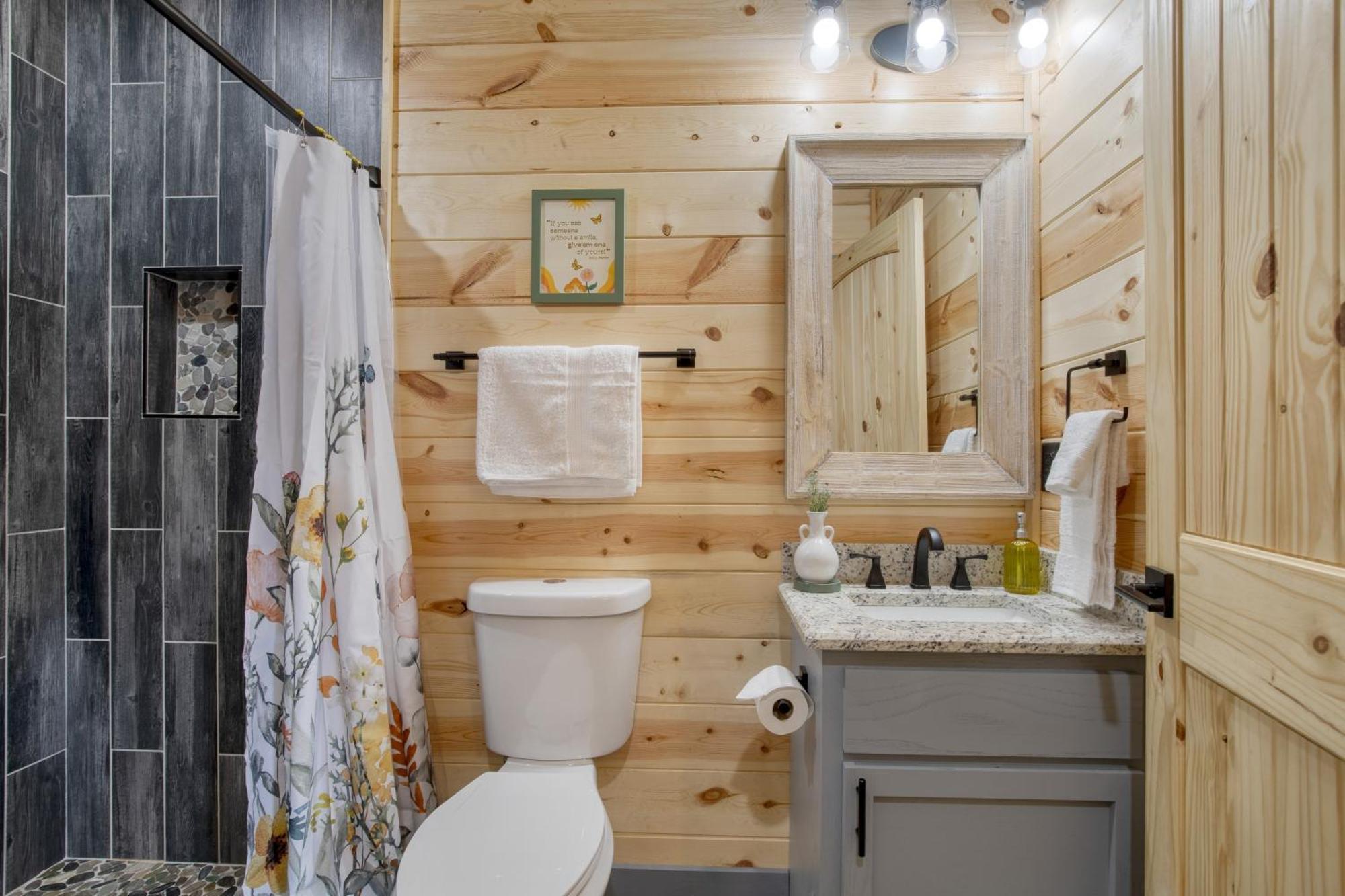 Pink Pines Avantstay Luxury Aesthetic Dream Home Indoor Pool Hot Tub ピジョンフォージ エクステリア 写真