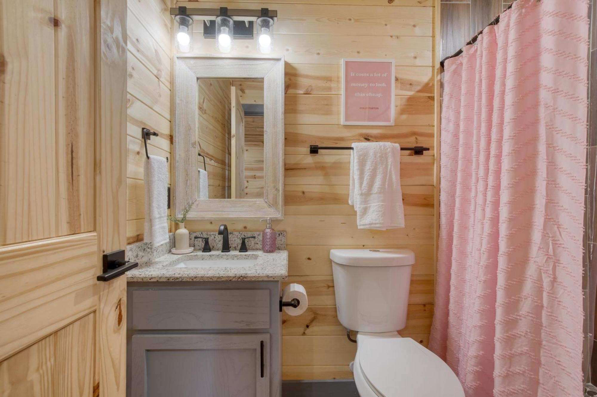 Pink Pines Avantstay Luxury Aesthetic Dream Home Indoor Pool Hot Tub ピジョンフォージ エクステリア 写真