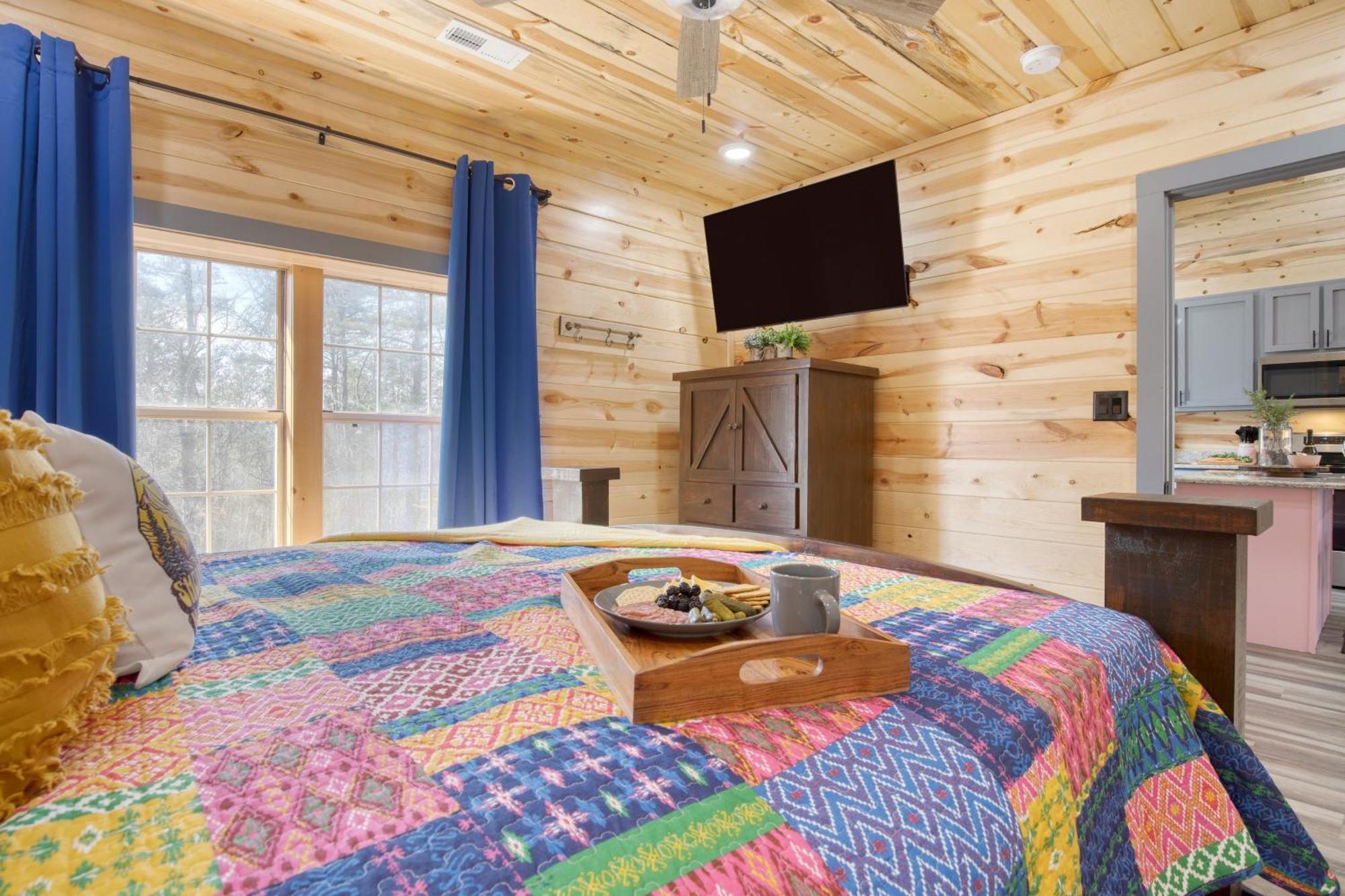 Pink Pines Avantstay Luxury Aesthetic Dream Home Indoor Pool Hot Tub ピジョンフォージ エクステリア 写真