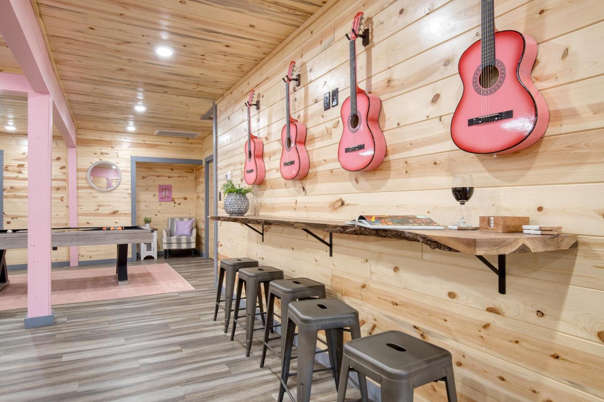 Pink Pines Avantstay Luxury Aesthetic Dream Home Indoor Pool Hot Tub ピジョンフォージ エクステリア 写真