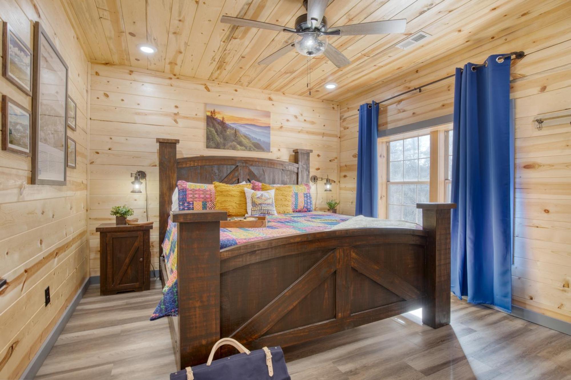 Pink Pines Avantstay Luxury Aesthetic Dream Home Indoor Pool Hot Tub ピジョンフォージ エクステリア 写真